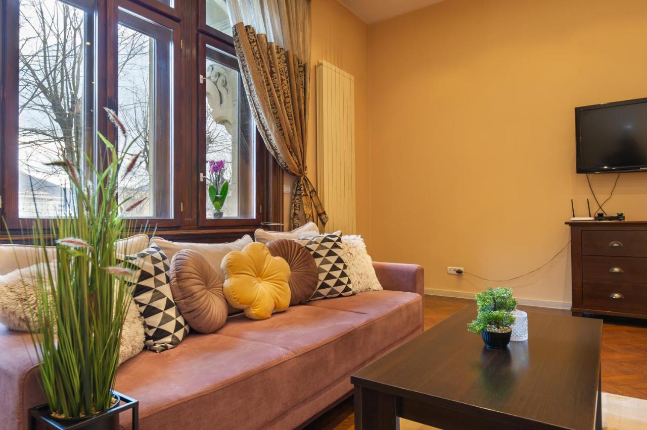 Central Park Residence Брашов Екстер'єр фото