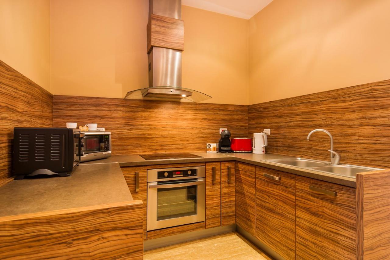 Central Park Residence Брашов Екстер'єр фото