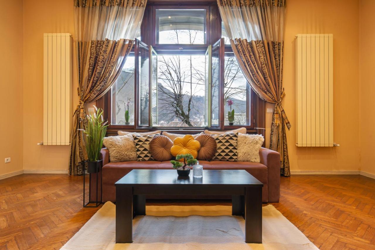 Central Park Residence Брашов Екстер'єр фото